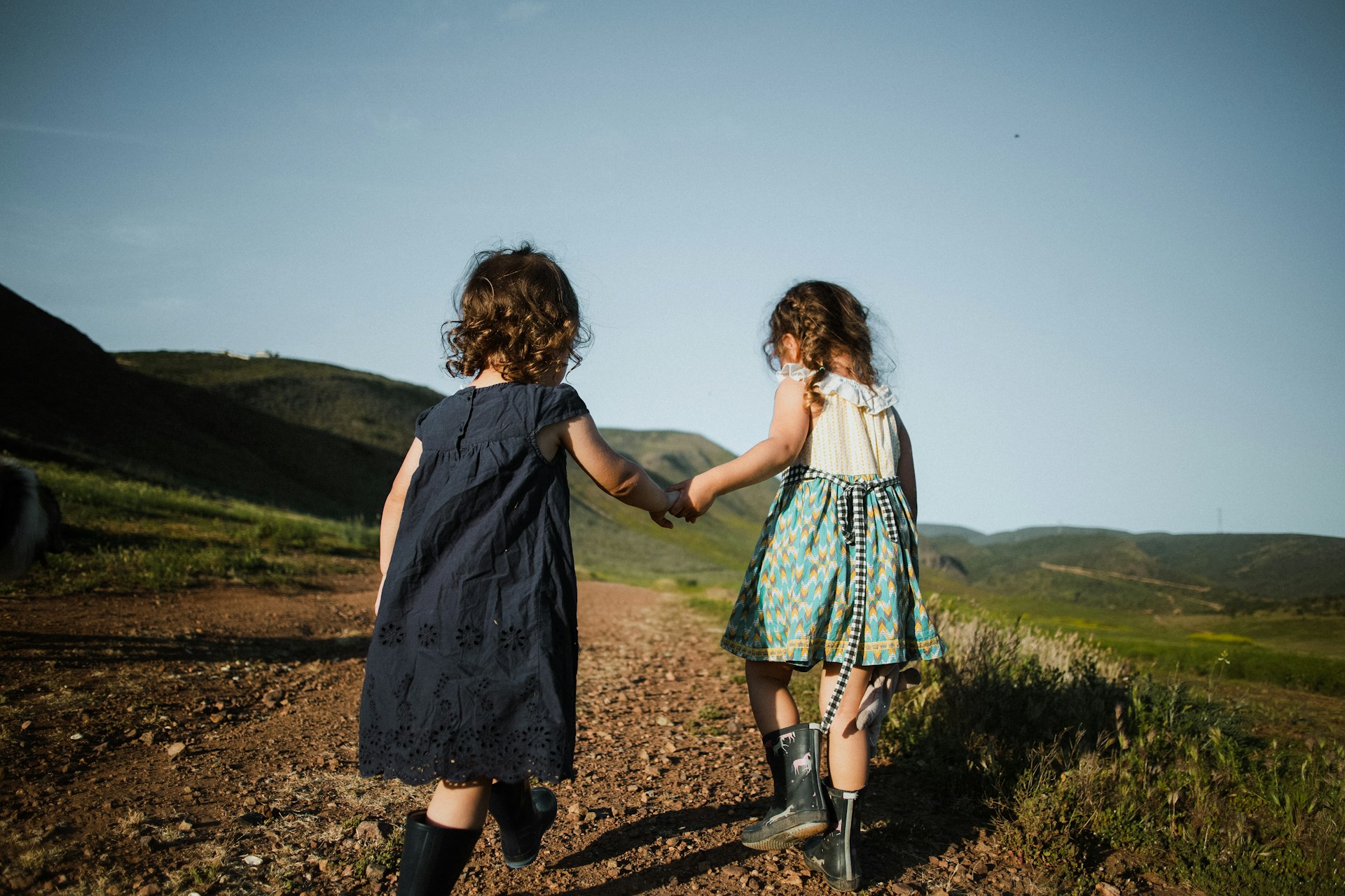 kids-walking